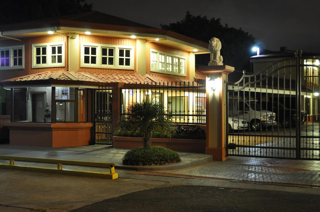 Prado Inn & Suites San Jose  Eksteriør bilde