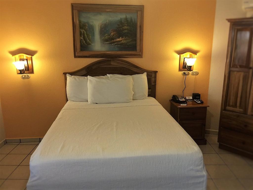 Prado Inn & Suites San Jose  Eksteriør bilde