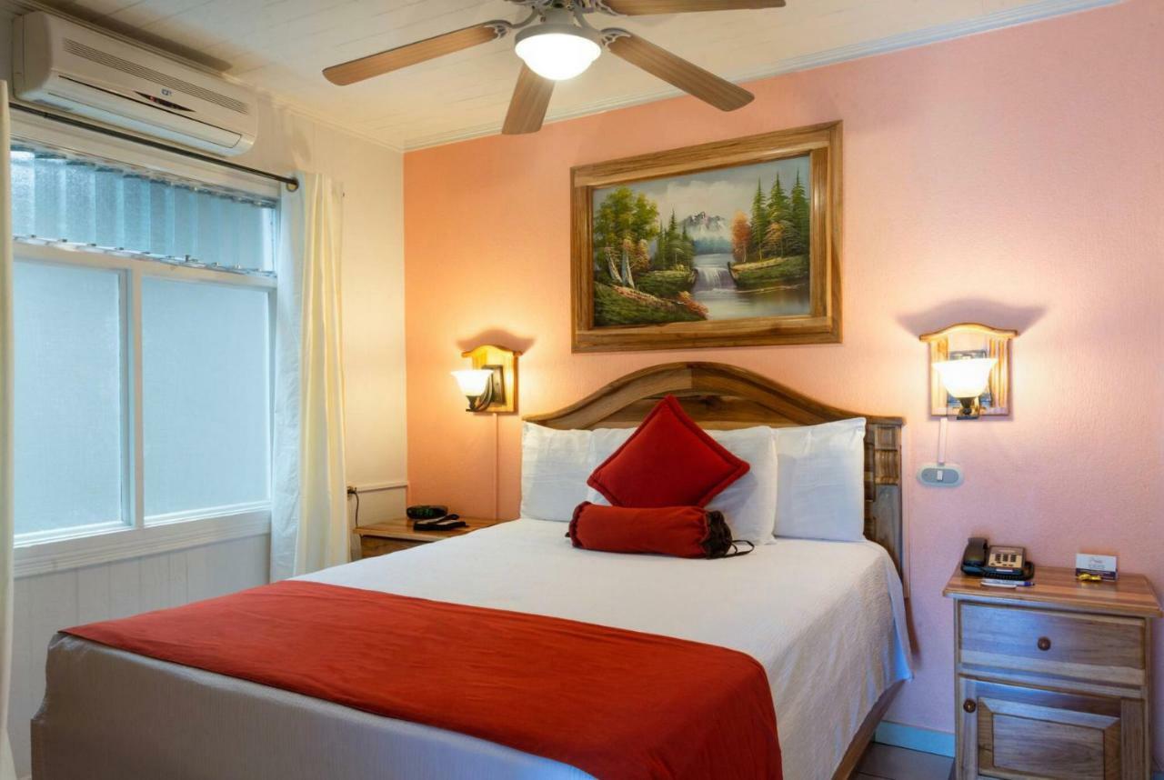 Prado Inn & Suites San Jose  Eksteriør bilde